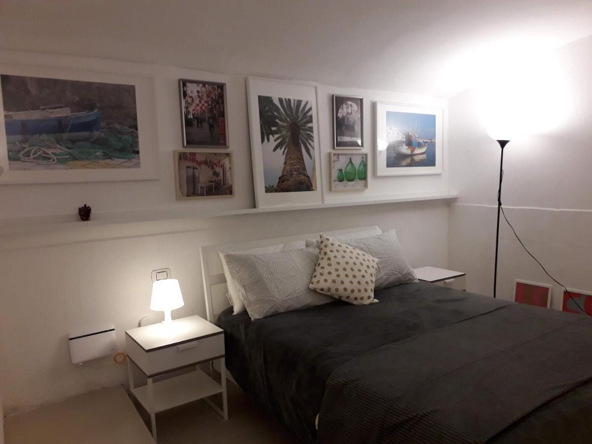 Cattaro Street - Apartment Near The Sea バーリ エクステリア 写真